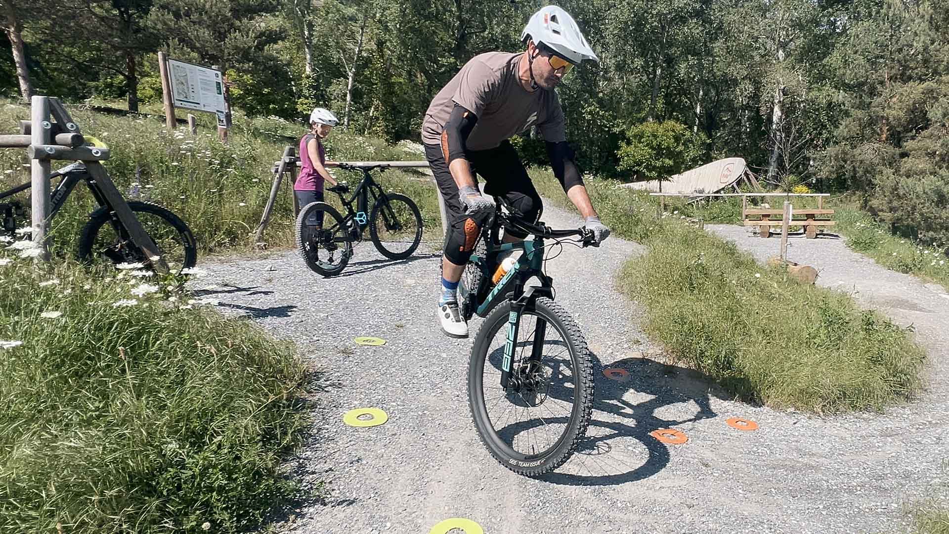 Ecole de pilotage VTT en Suisse