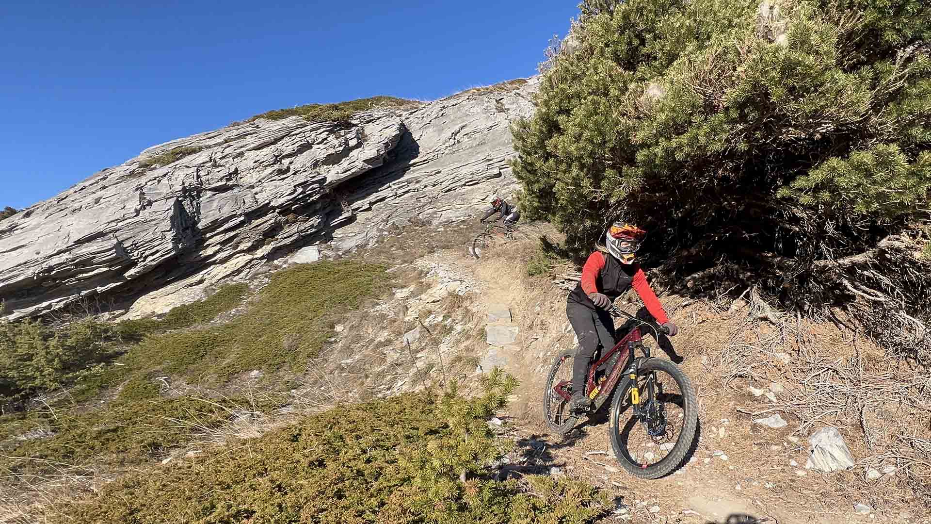 260101 enduro mtb shuttles switzerland