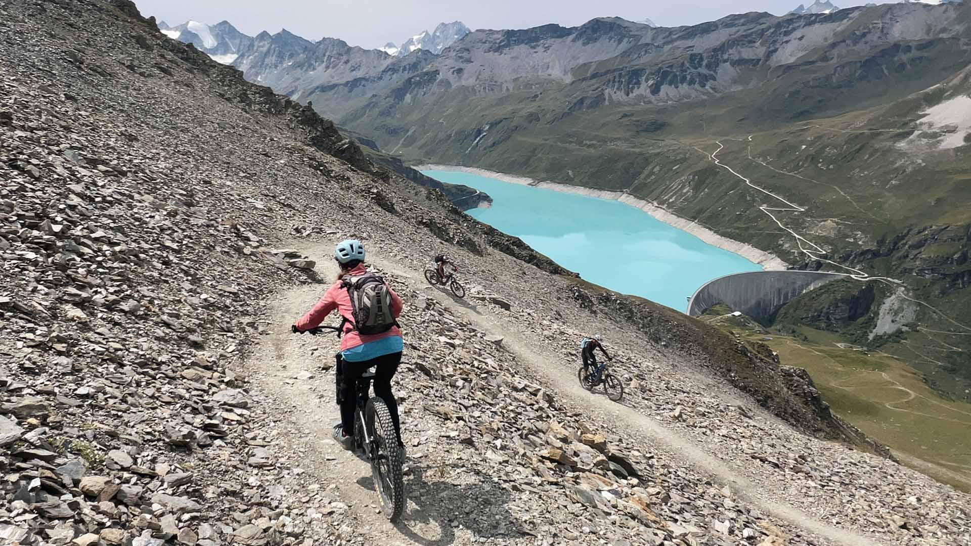 Haute-Route by E-Bike in the swiss Alps