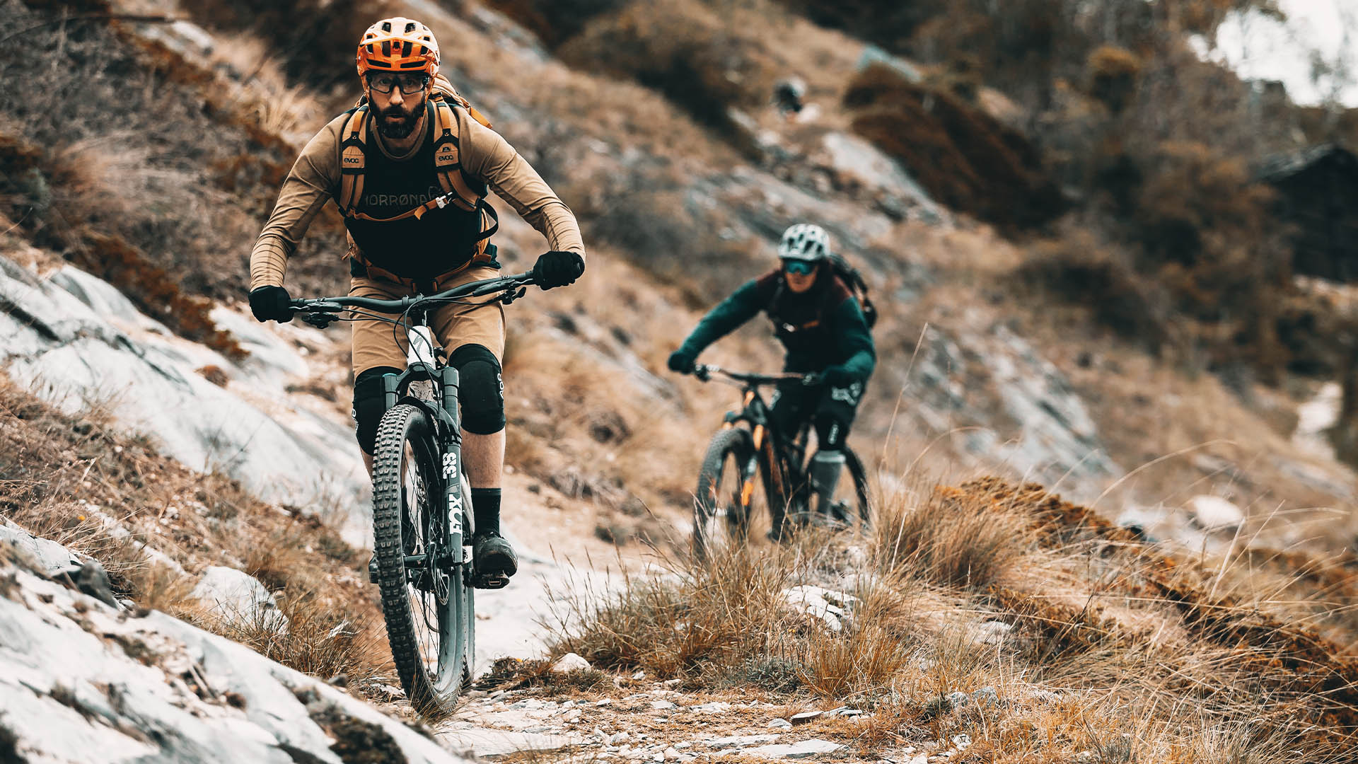 Journée shuttles VTT et E-Bike dans le Haut-Valais : de l'autre côté de la Raspille, plus de 4'000 m de descente