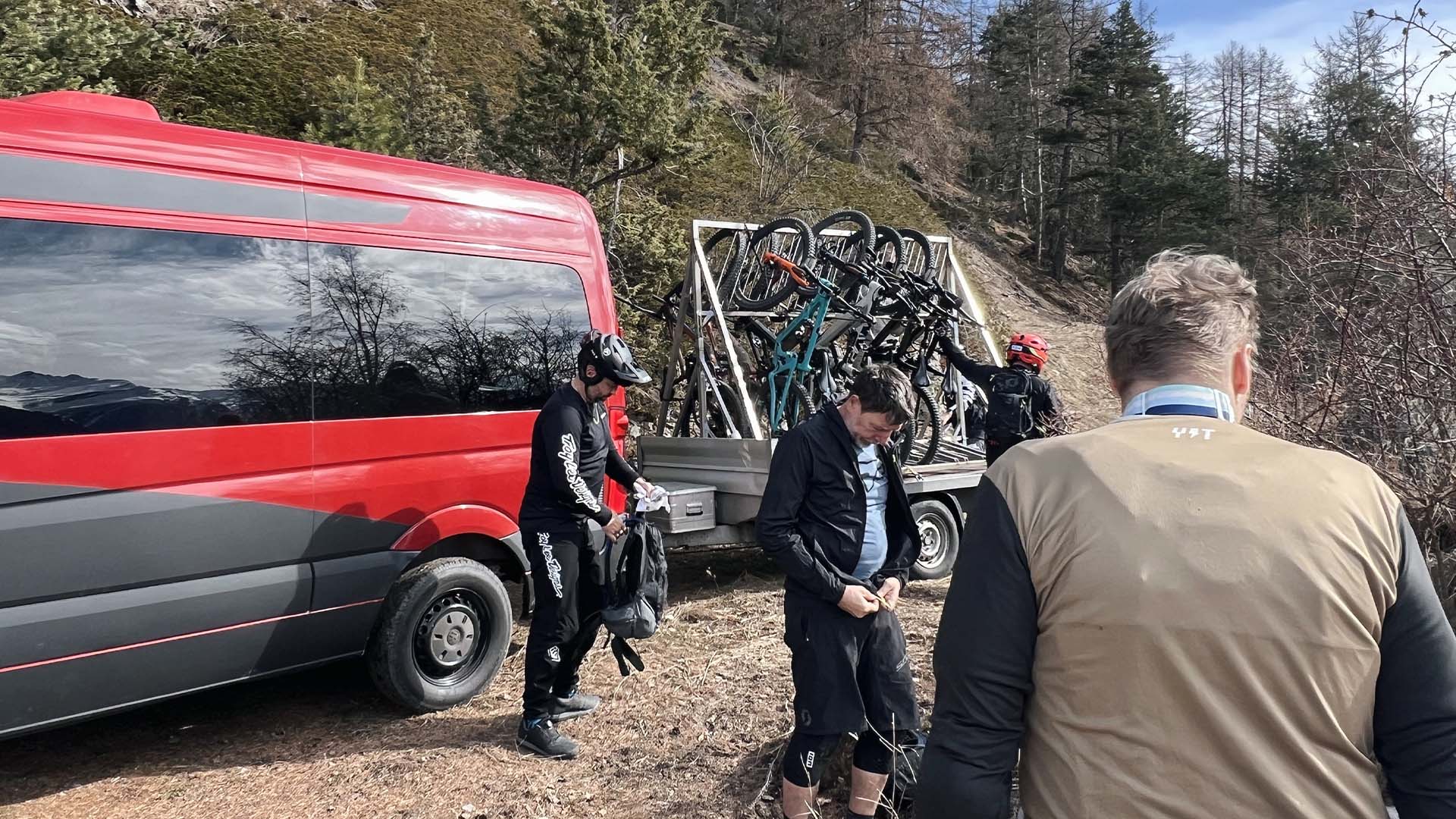 Navettes enduro en Haut-Valais