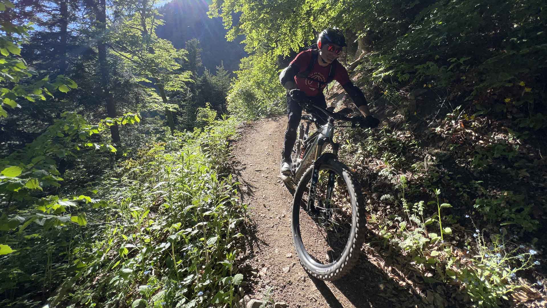 Navettes enduro en Valais