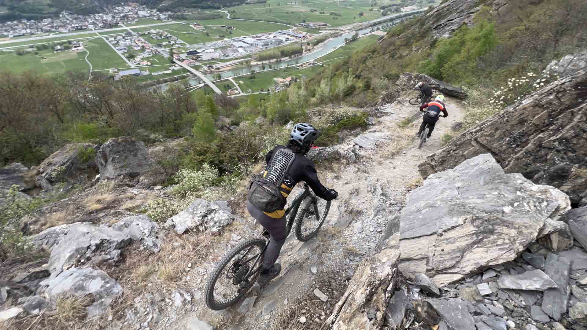 Navettes enduro en Haut-Valais