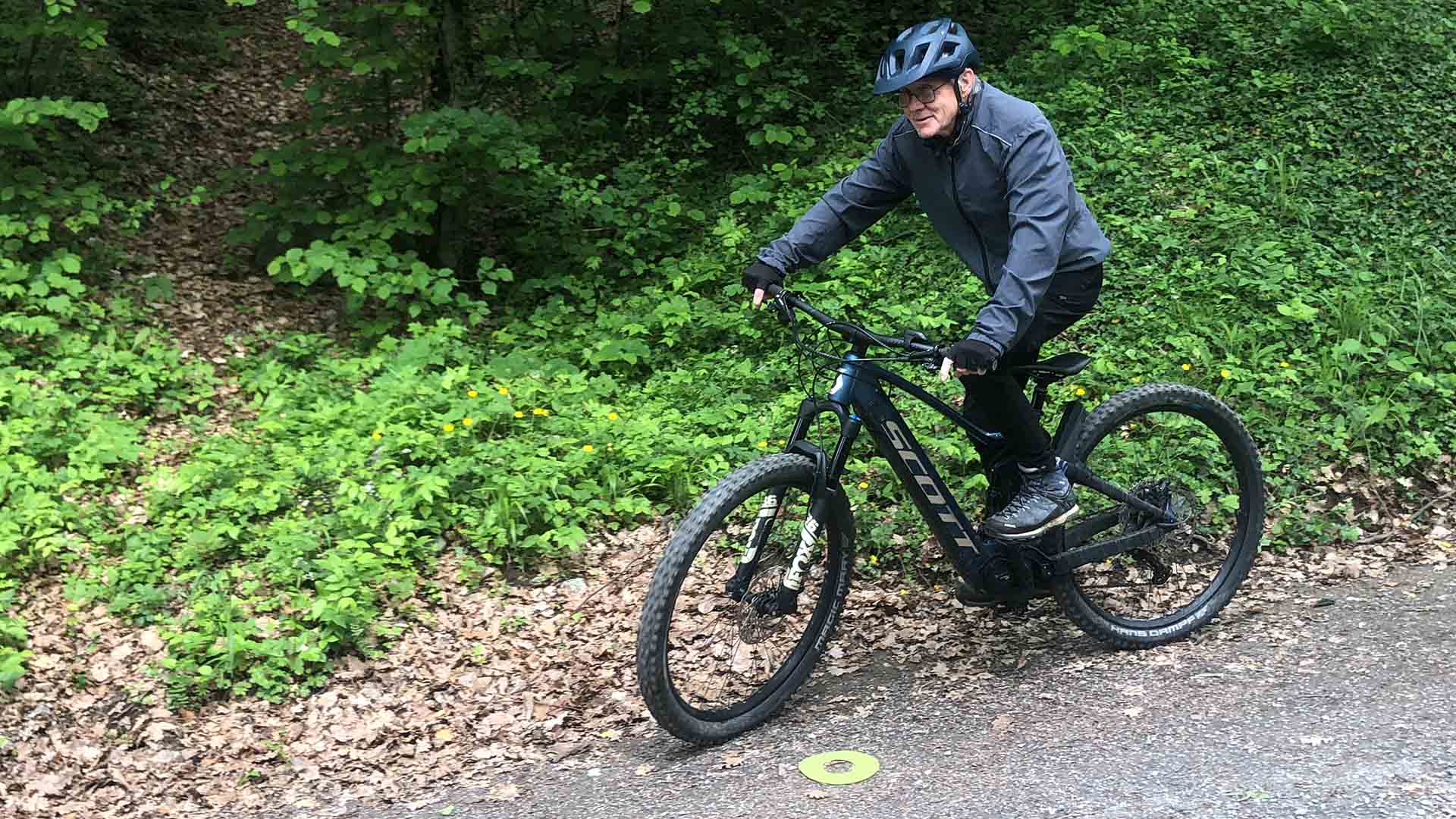 MTB coaching with a professional instructor in Switzerland