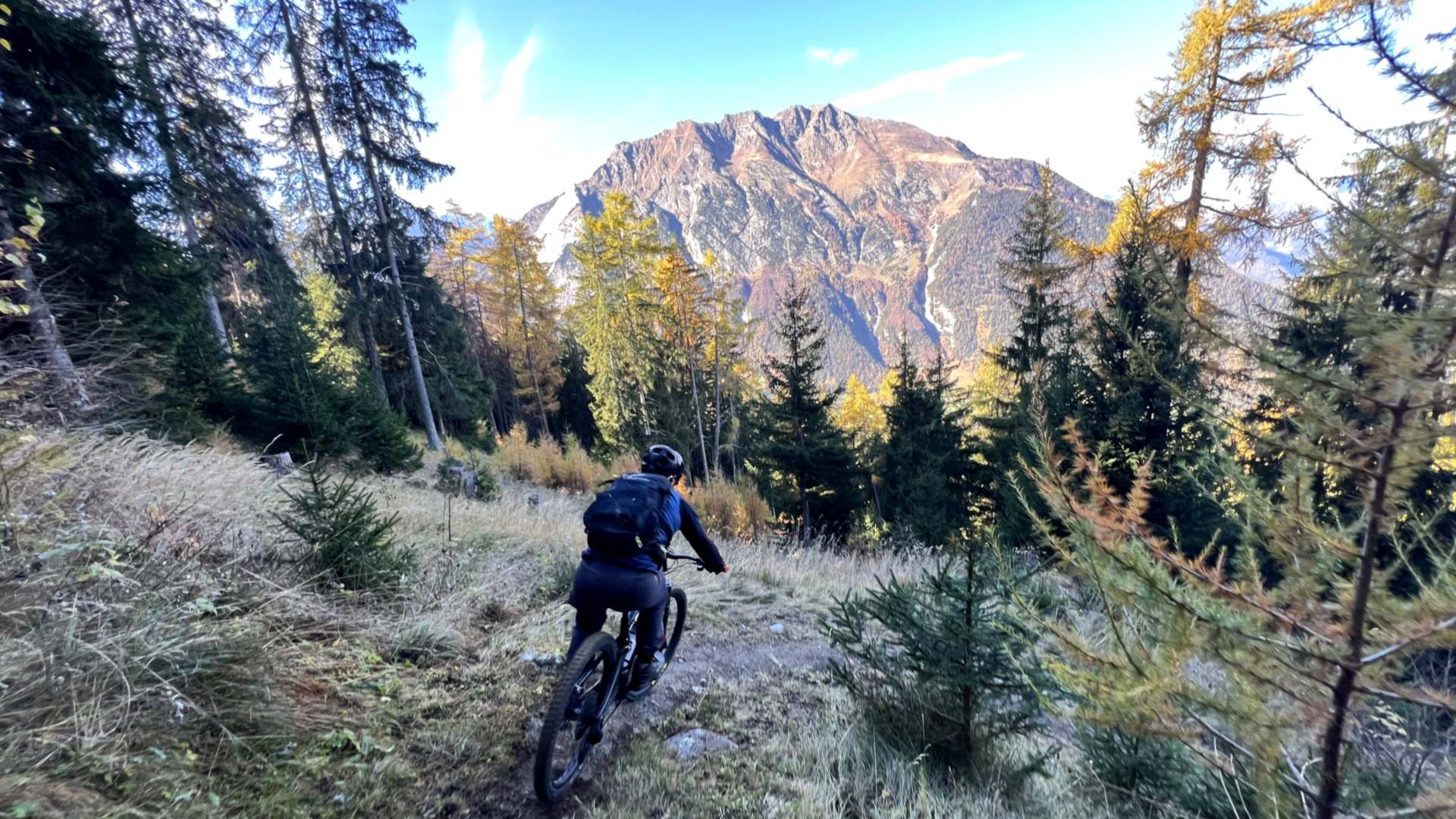 Navettes enduro en Bas-Valais