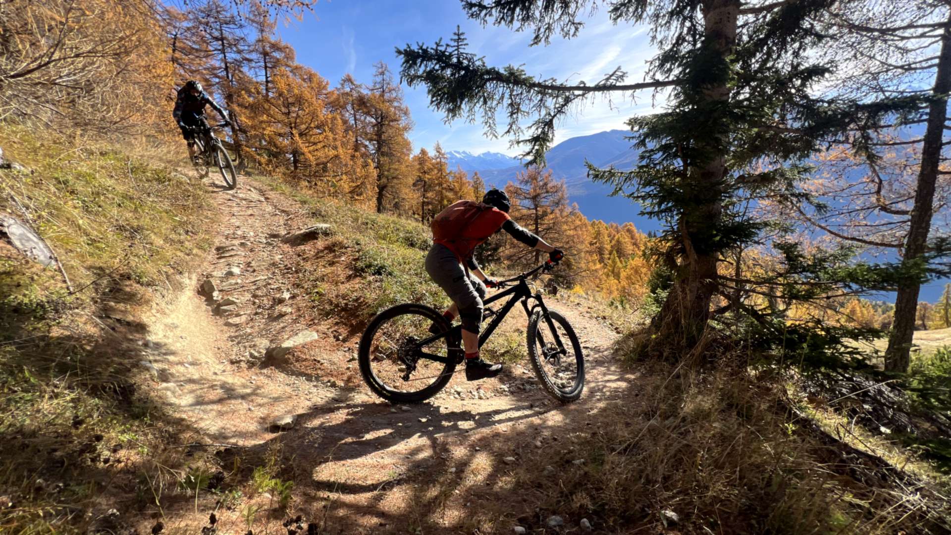 Navettes enduro en Haut-Valais