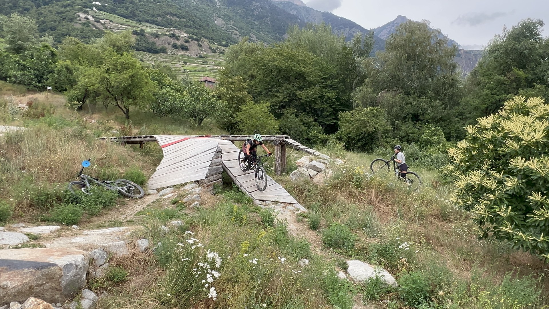 MTB coaching with a professional instructor in Switzerland