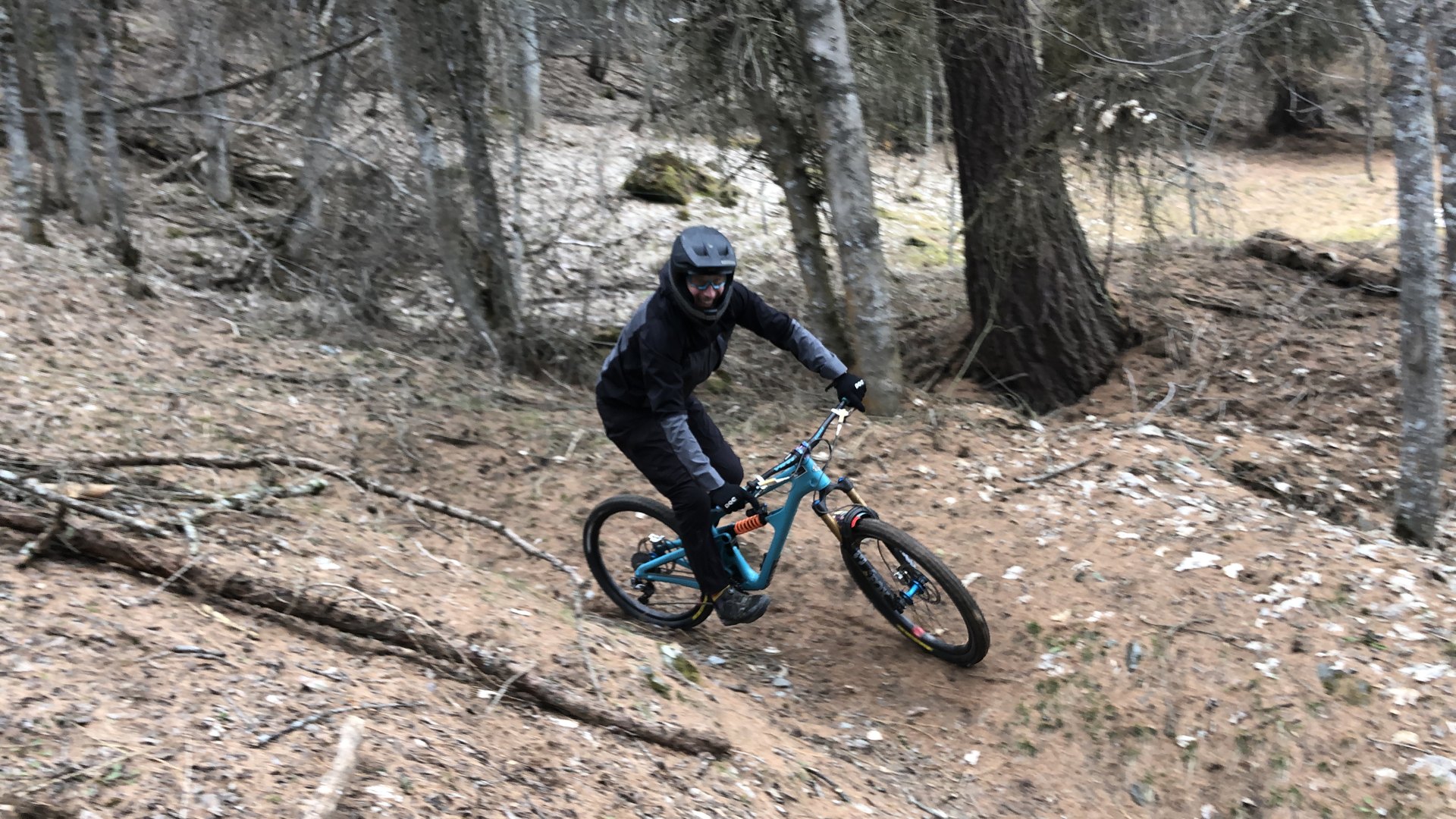 Navettes enduro en Valais central