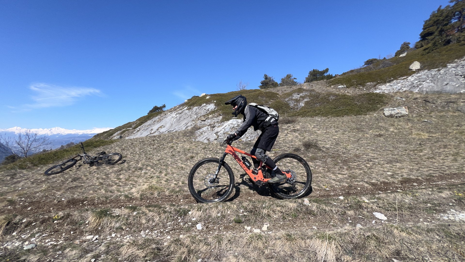 Navettes enduro en Haut-Valais