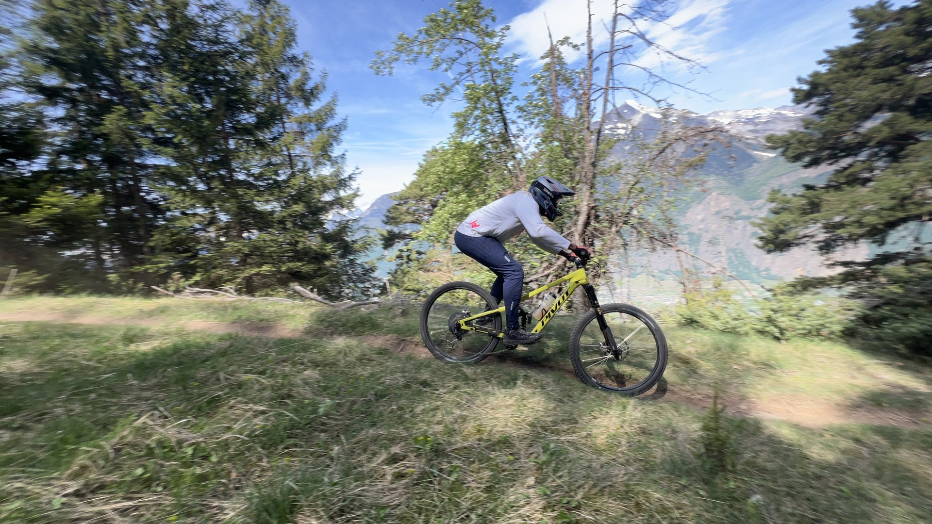Navettes enduro en Valais