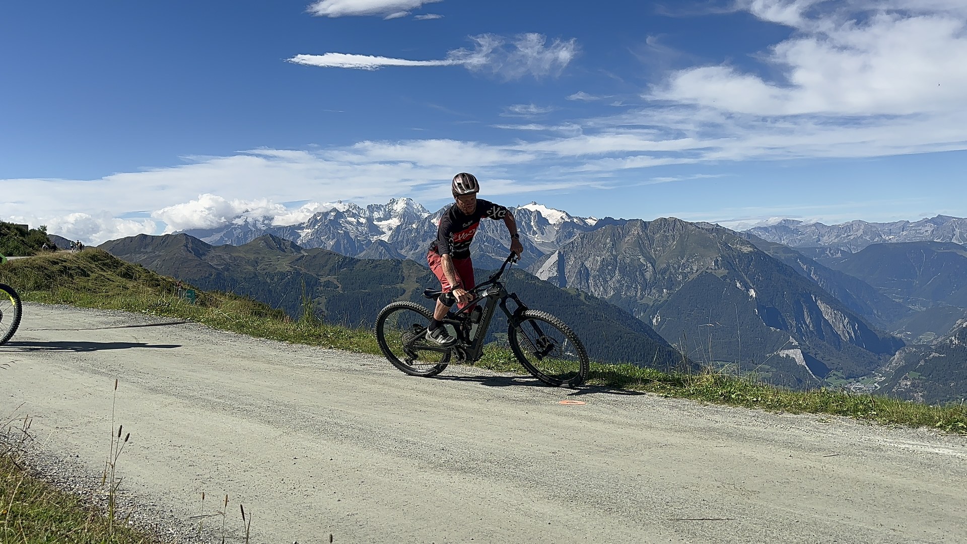 MTB coaching with a professional instructor in Switzerland