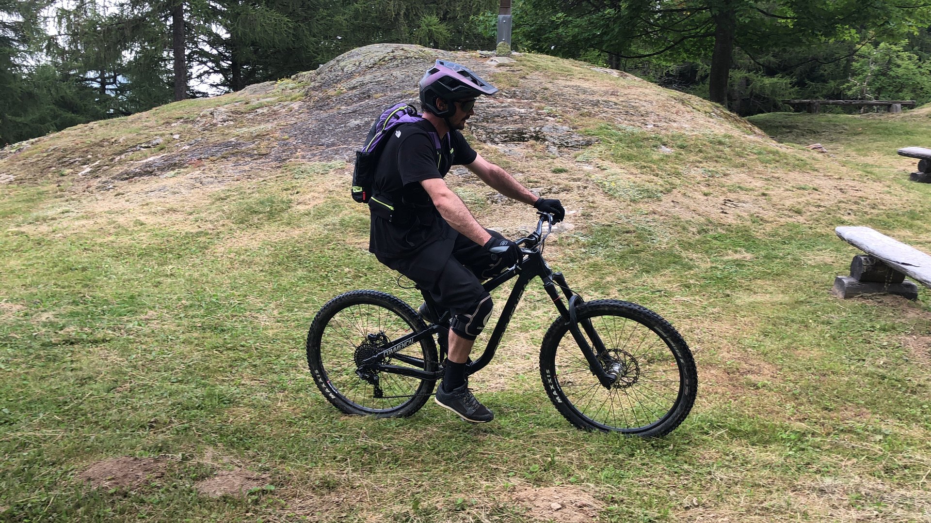 All-Mountain-MTB-Tour 3/4 im Trient-Tal: 3'000 Tiefenmeter gegenüber dem Mont Blanc