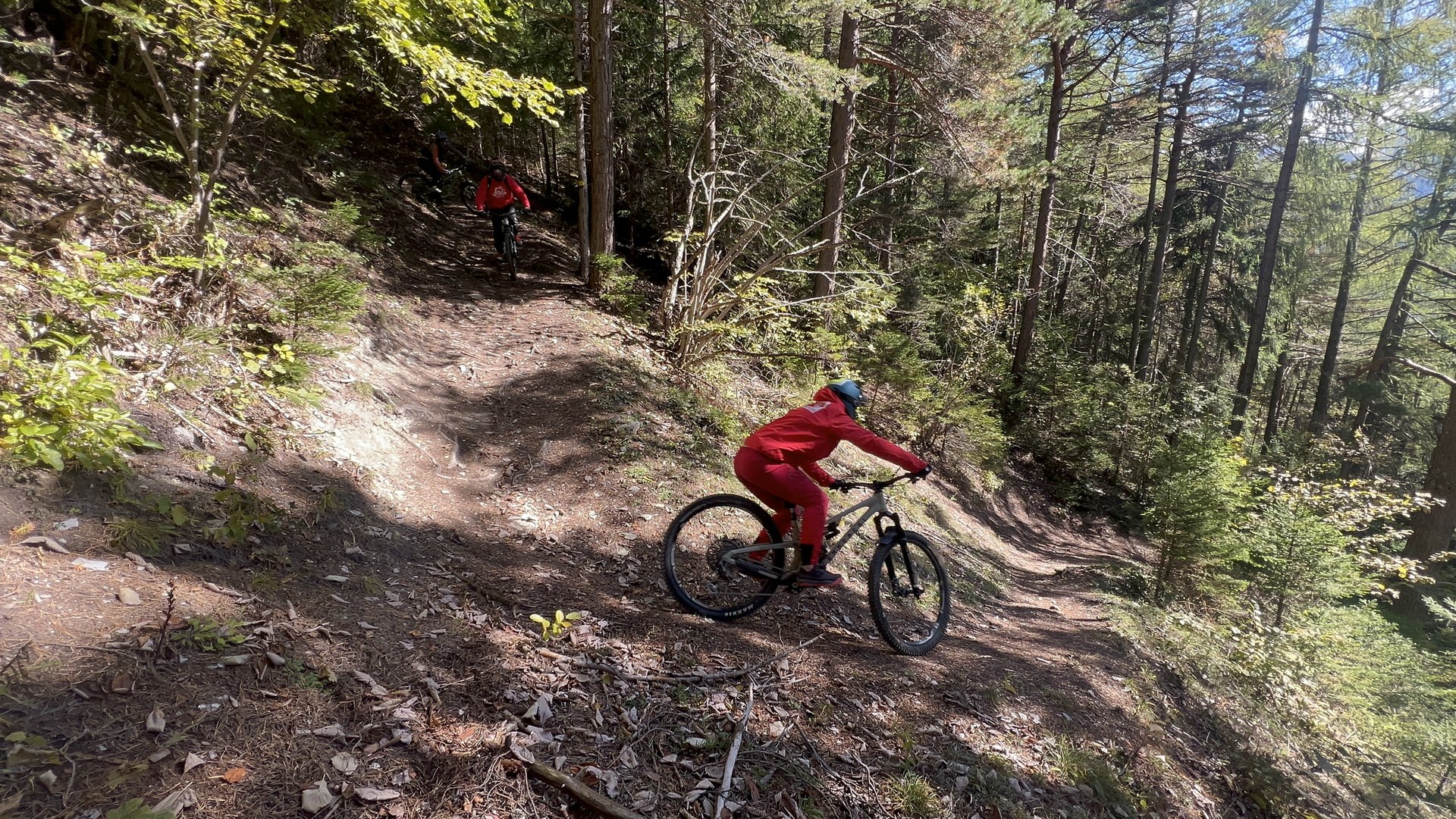 Navettes enduro en Valais