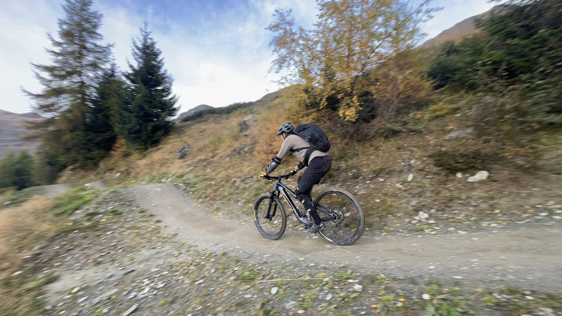 MTB coaching with a professional instructor in Switzerland