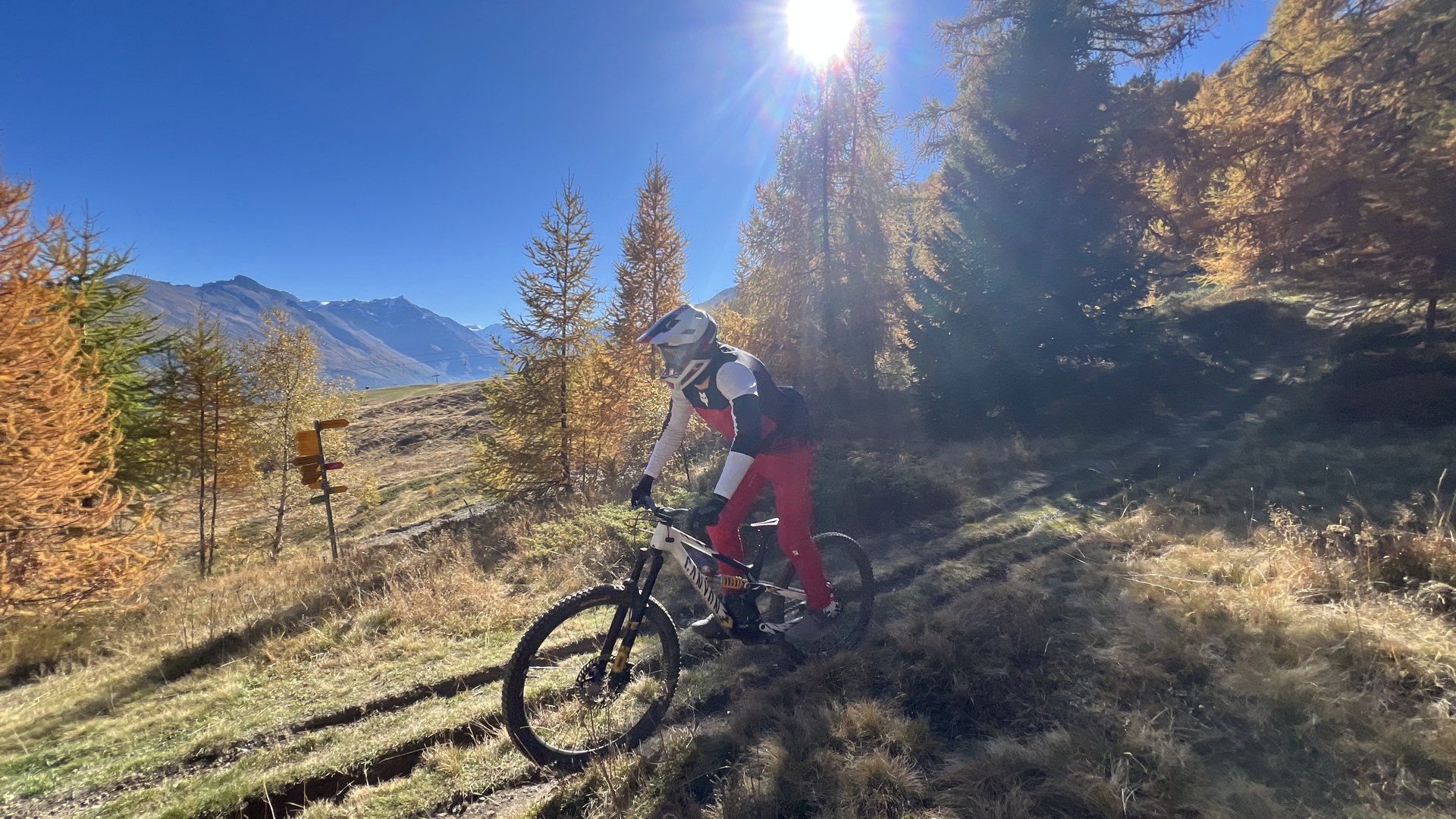 Navettes enduro en Valais central