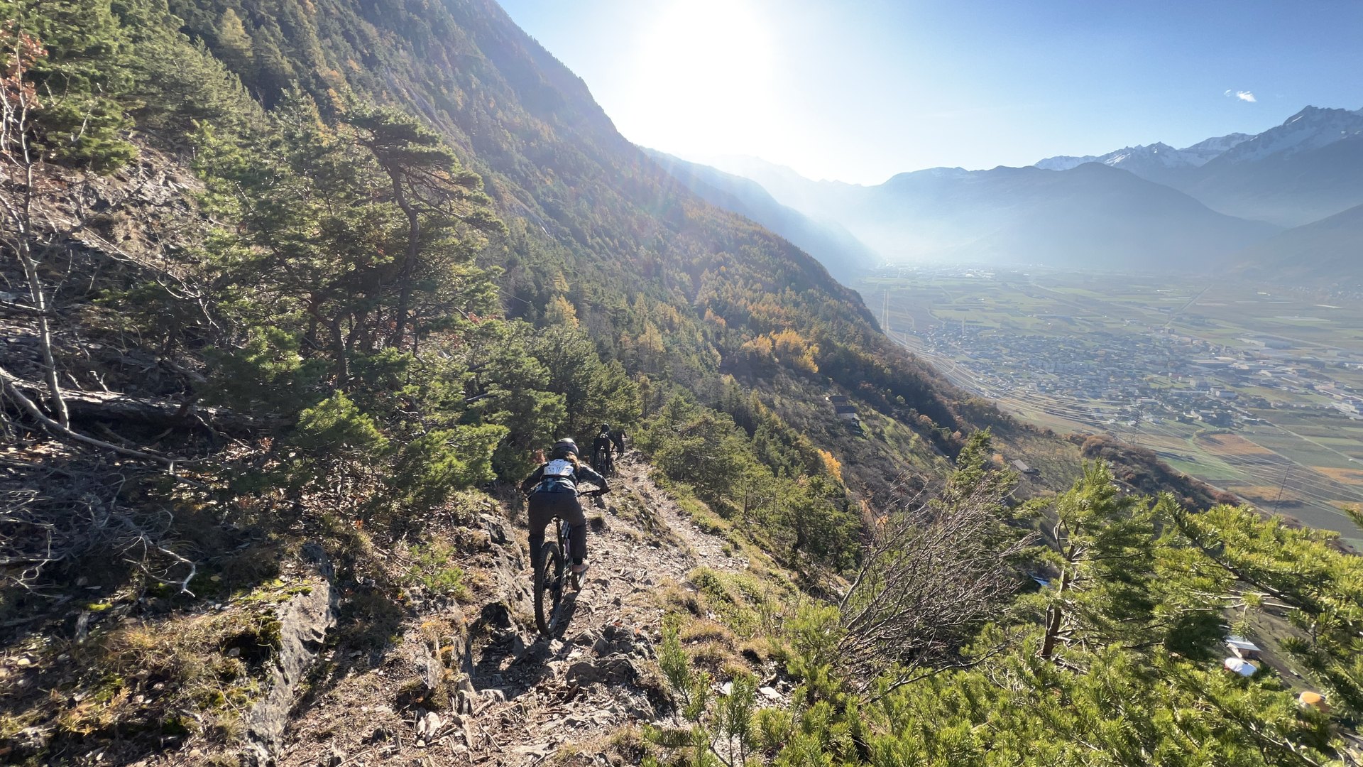 Navettes enduro en Valais