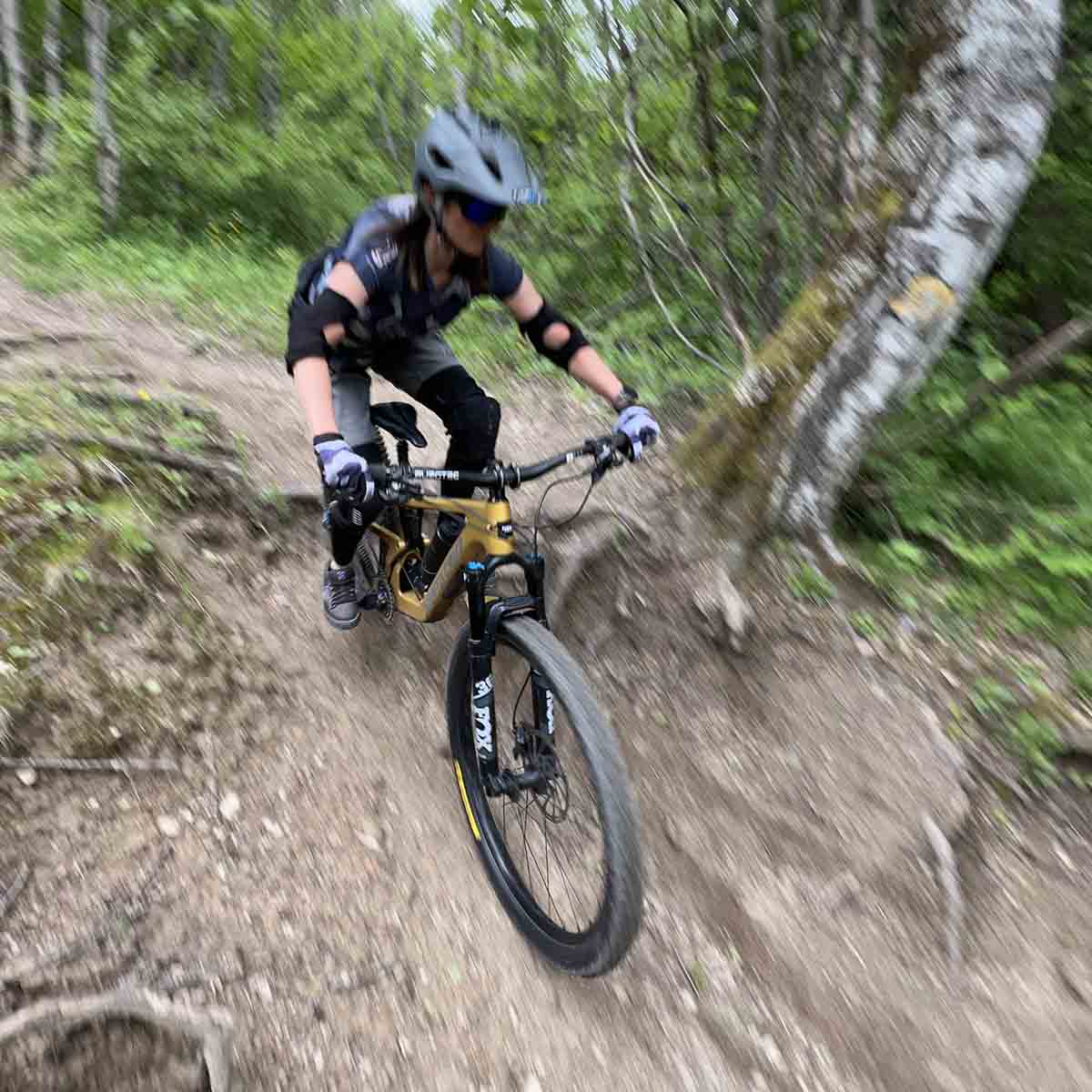 2512-bike-shuttles-suisse-01