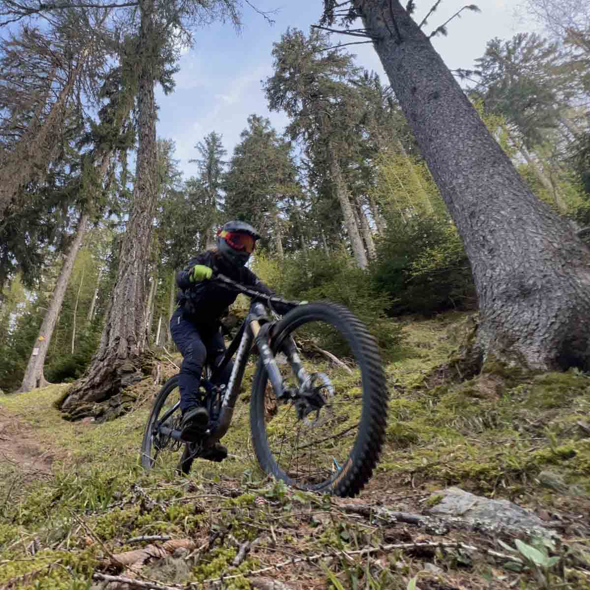 2512-enduro-bike-tour-shuttle-unterbach-01