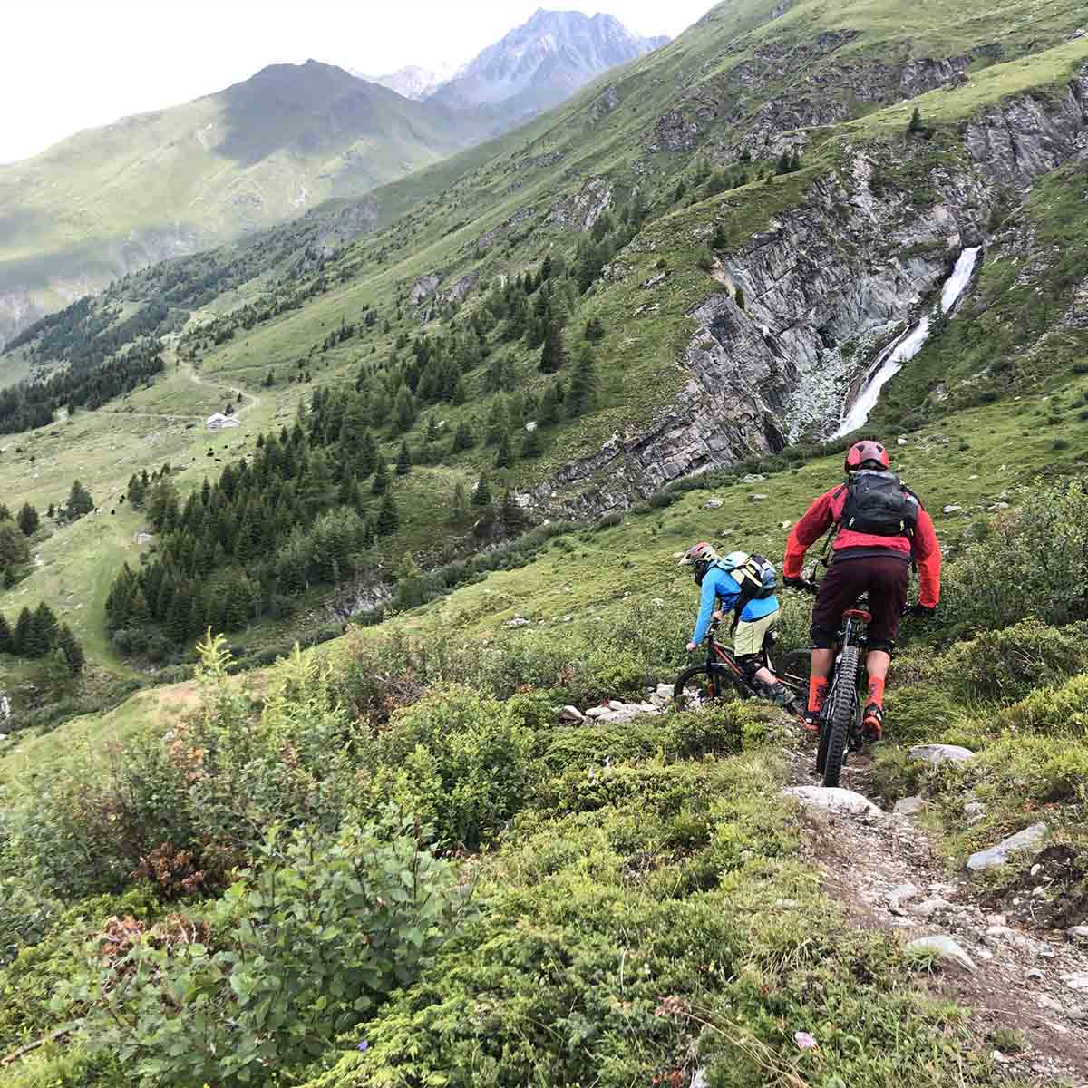 tour-vtt-entremont-bourg-saint-pierre