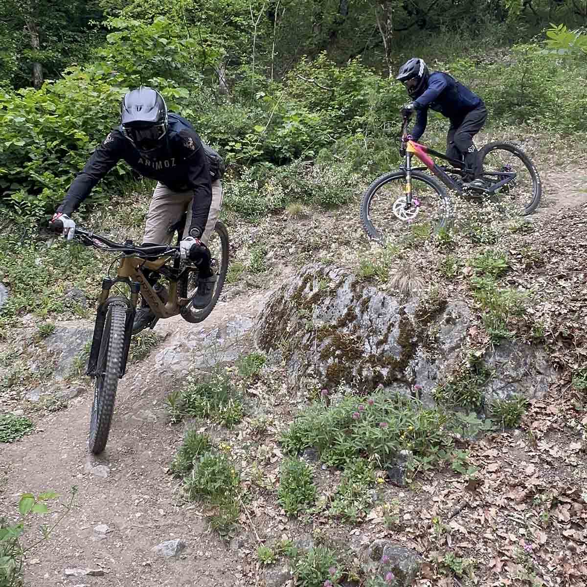 shuttles-vtt-enduro-martigny-verbier
