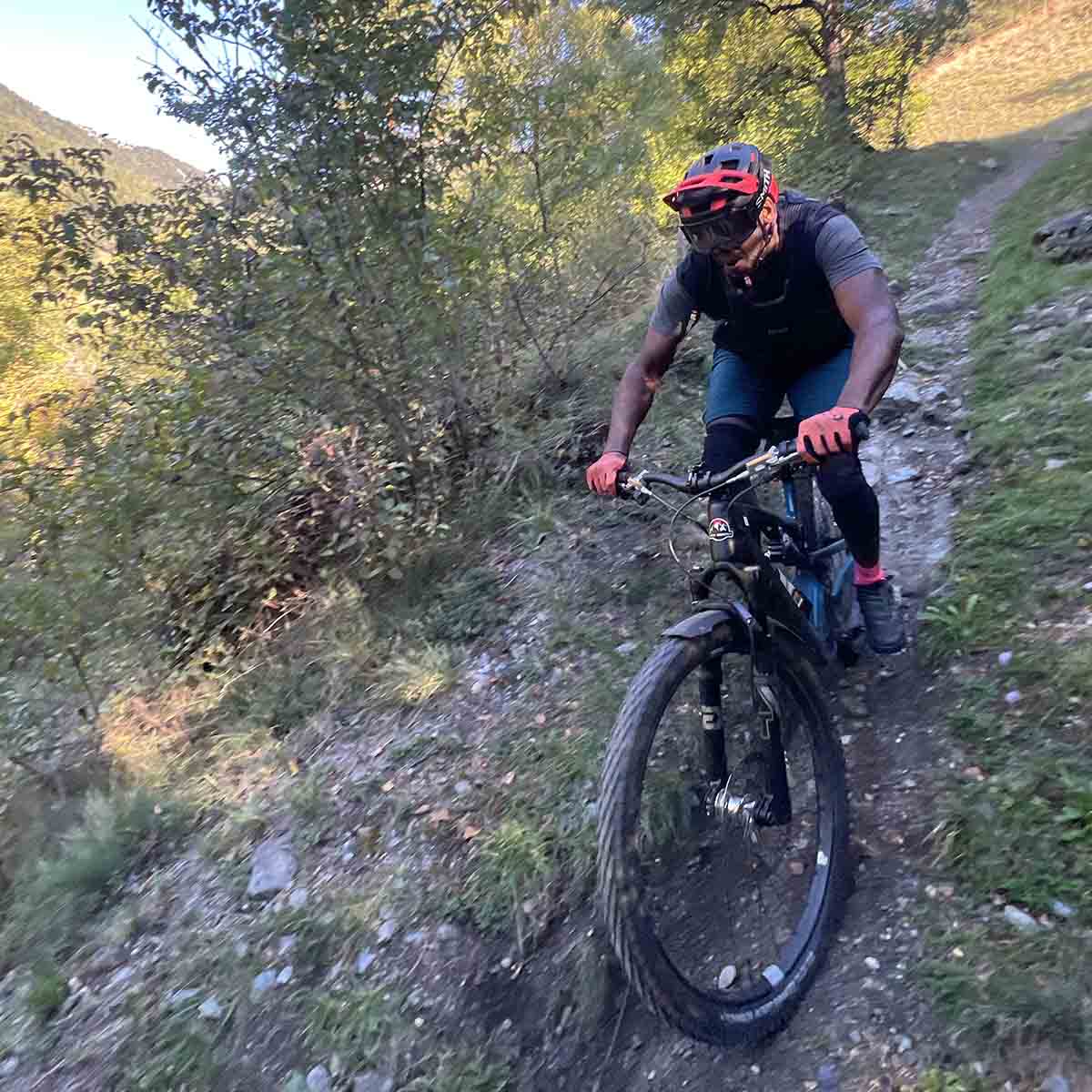 shuttles-vtt-enduro-suisse-27