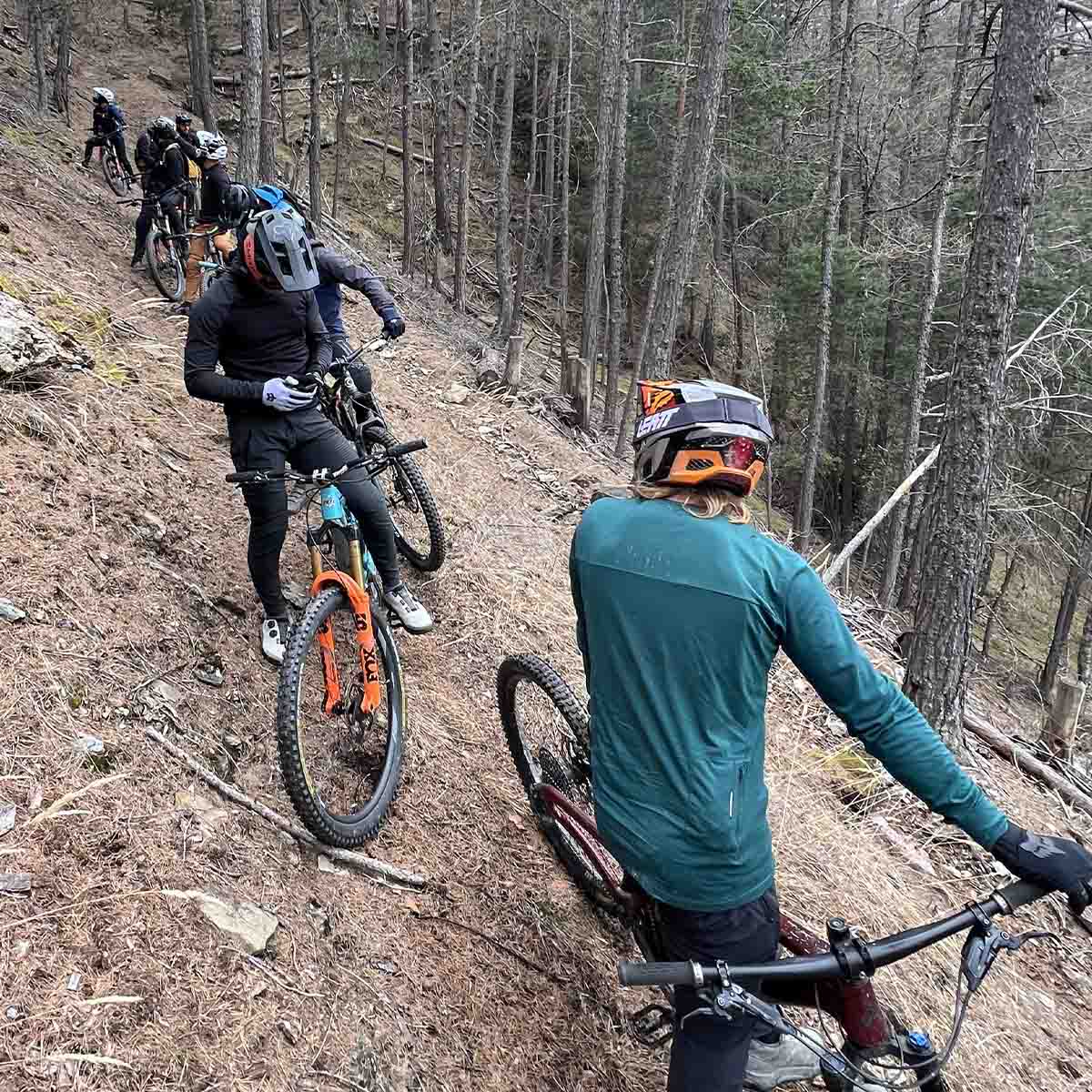 shuttles-vtt-enduro-suisse-40