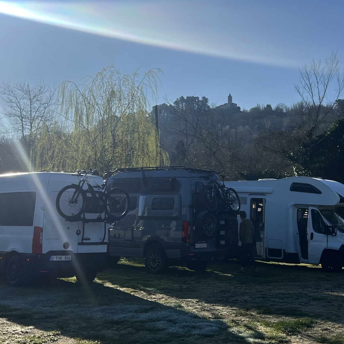 2608-emtb-trip-camper-van-tuscany