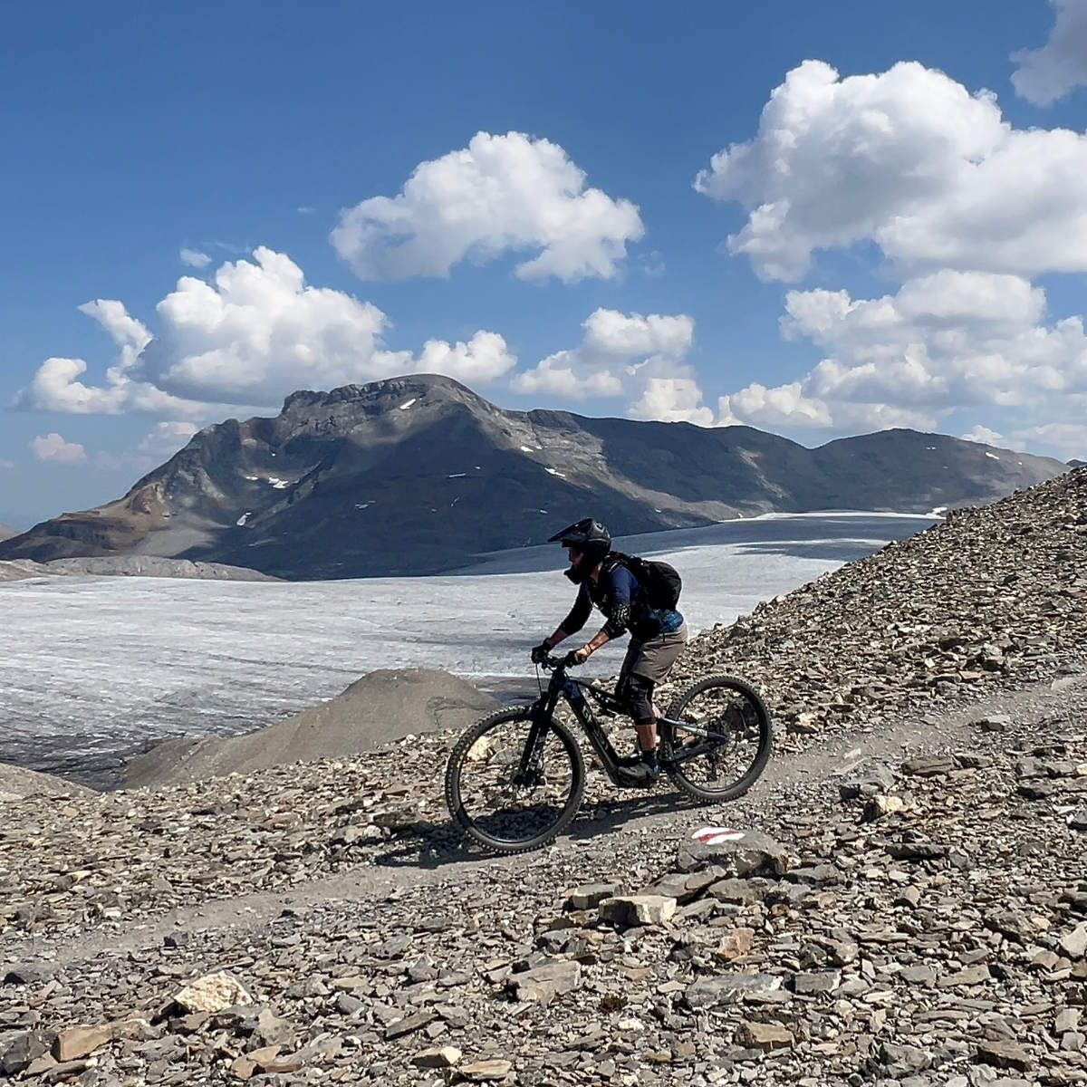 2608-itineraire-vtt-enduro-glacier-plaine-morte