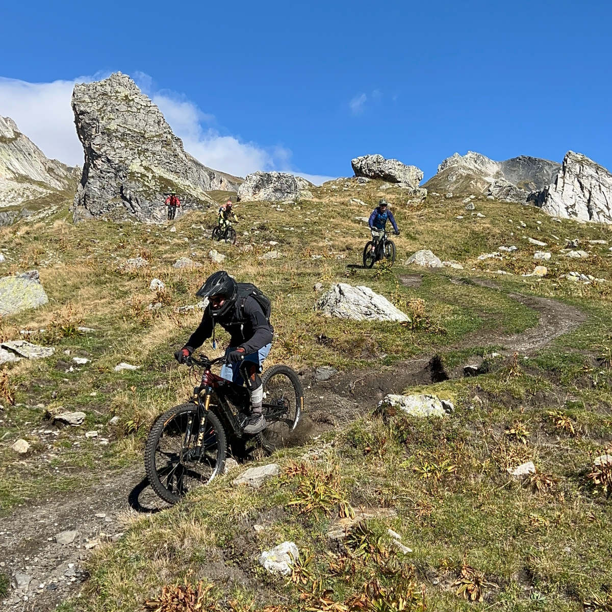 2608-enduro-ebike-tour-valais-malatra-ferret-valley