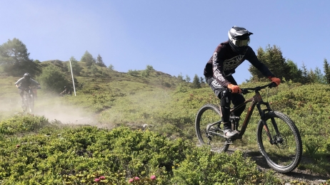 Navettes enduro en Valais