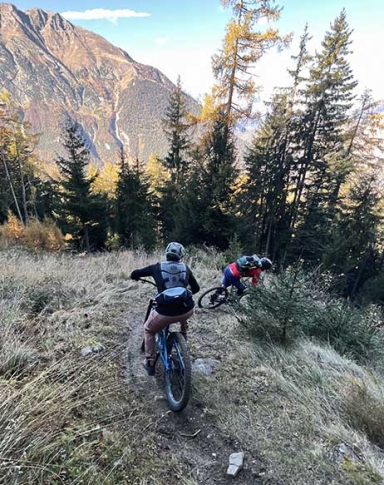 Navettes enduro en Valais