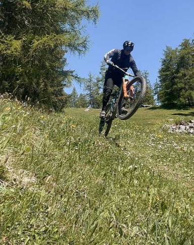 Navettes enduro en Valais