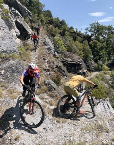Navettes enduro en Haut-Valais