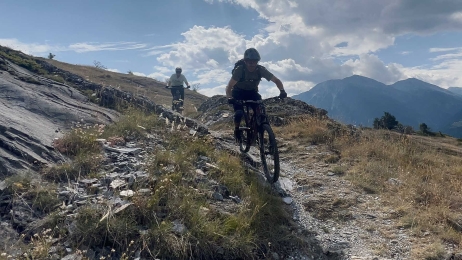 Navettes enduro en Valais