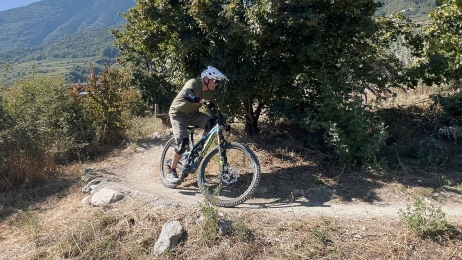 MTB coaching with a professional instructor in Switzerland