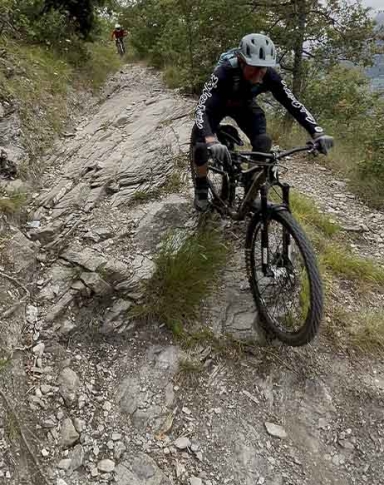 Navettes enduro en Haut-Valais