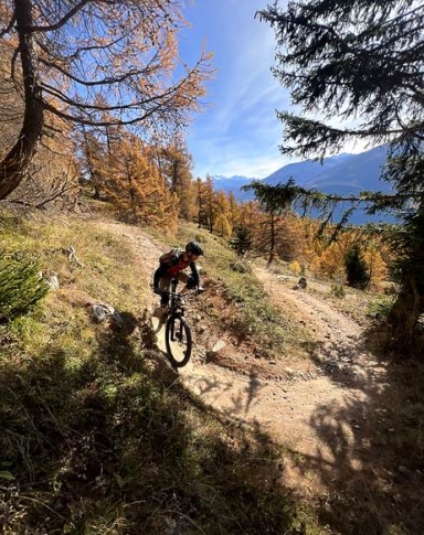 Navettes enduro en Haut-Valais