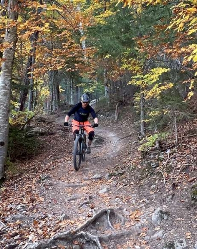 Navettes enduro en Bas-Valais