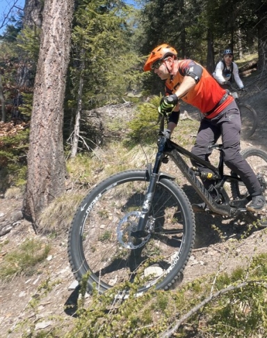 MTB coaching with a professional instructor in Switzerland