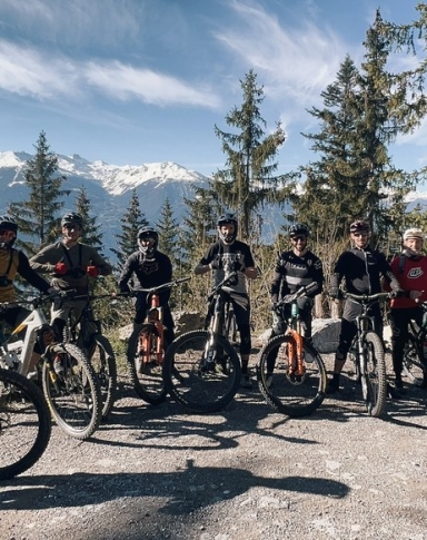 Navettes enduro en Haut-Valais