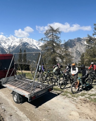 Navettes enduro en Haut-Valais