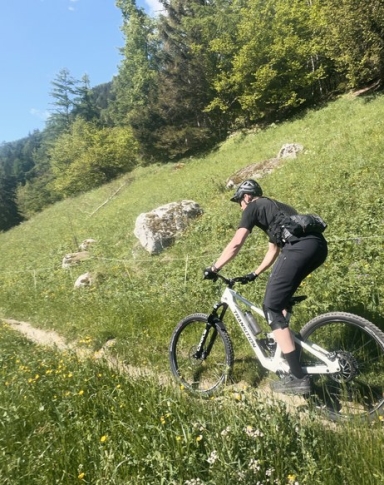 Navettes enduro en Valais central
