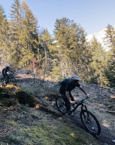 MTB coaching with a professional instructor in Switzerland