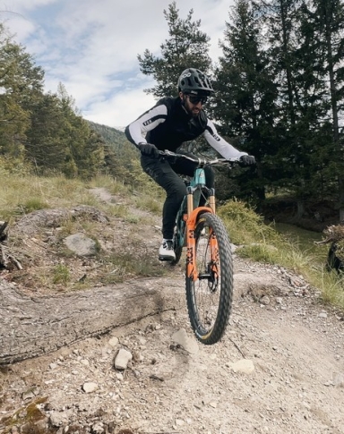 MTB coaching with a professional instructor in Switzerland