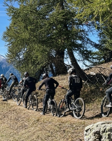Navettes enduro en Valais
