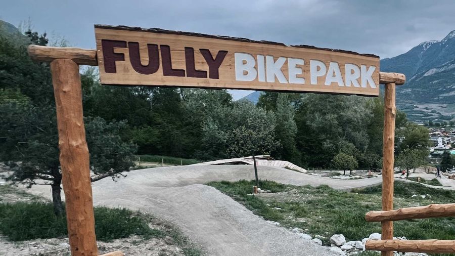 Cours de pilotage VTT & E-Bike à Fully